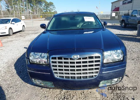 2006 Chrysler 300 Touring z USA, uszkodzony, nr VIN 2C3KA53G66H350575
